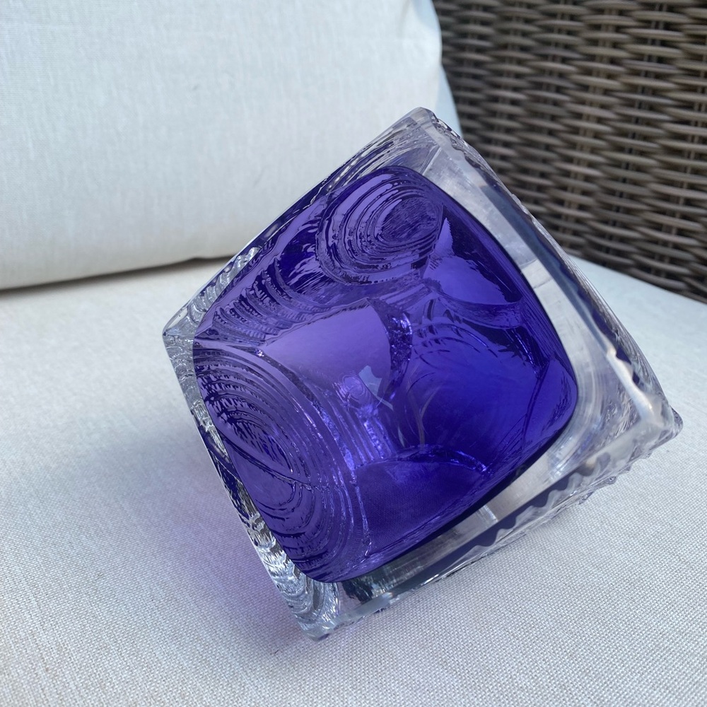 SIGNED Michael Mikayla Purple Glass Art Cube - Picture 4 of 8